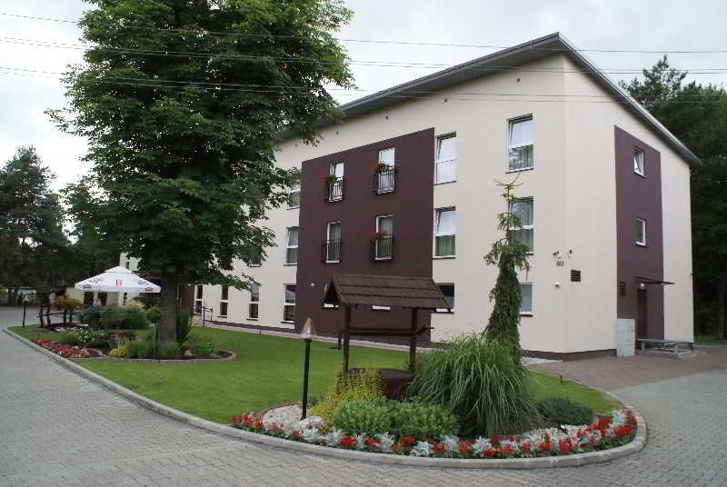 Hotel Iskra By Katowice Airport Пирзовице Экстерьер фото